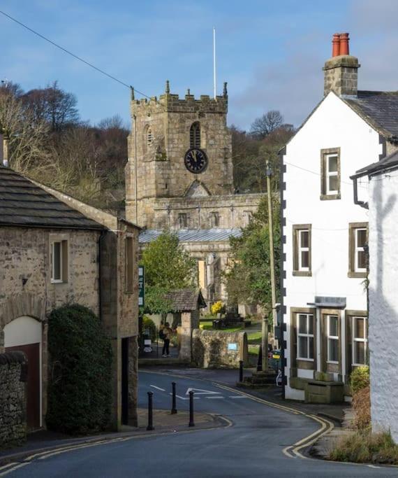 Charming, Wonderfully Cosy One Bedroom Apartment Giggleswick 外观 照片